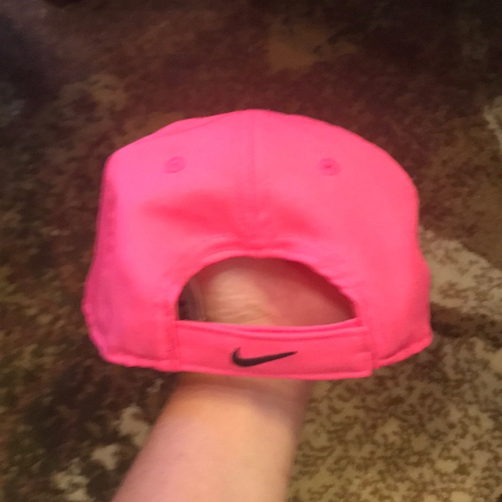 Hat - Picture 3 of 3